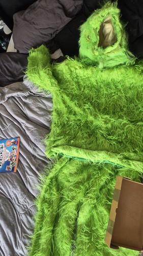 The grinch complete costume - complete,